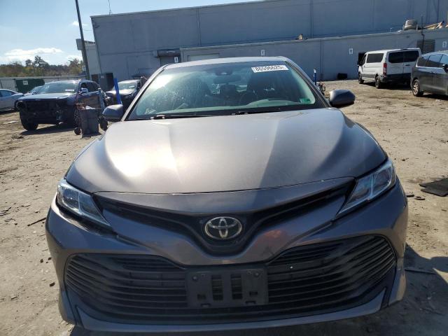 4T1B11HK3JU112556 - 2018 TOYOTA CAMRY L 石墨色 照片 5