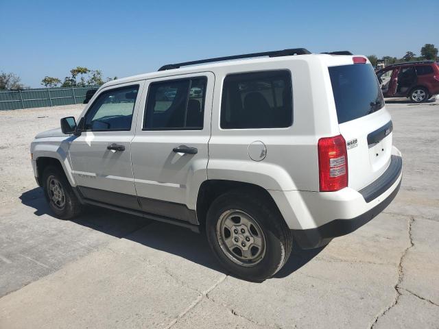 1C4NJPBB6GD659455 - 2016 JEEP PATRIOT SPORT თეთრი ფოტო 2