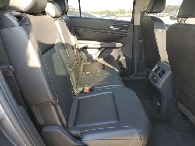 1V2CR2CA7JC562057 - 2018 VOLKSWAGEN ATLAS SE Серый фото 11