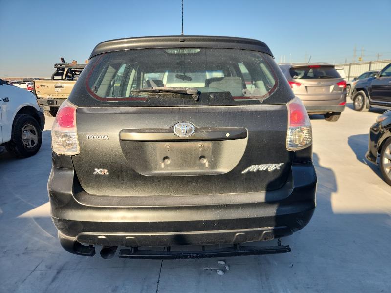 2T1KR32E95C468931 - 2005 TOYOTA MATRIX XR Czarny zdjęcie 6