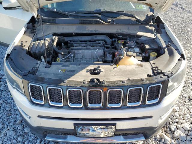 3C4NJDCB9JT246184 - 2018 JEEP COMPASS LIMITED WHITE photo 12