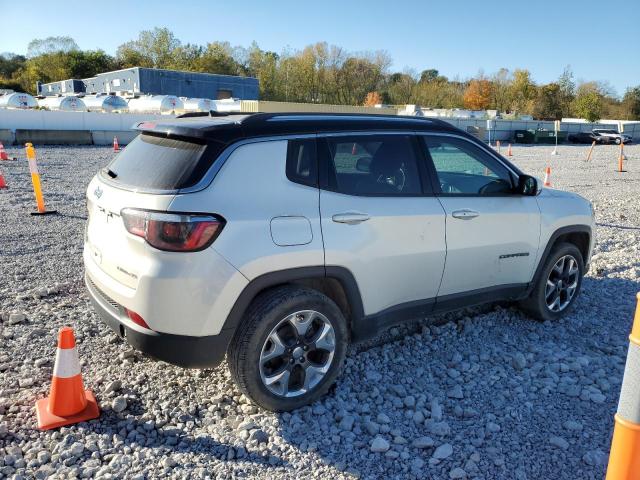 3C4NJDCB9JT246184 - 2018 JEEP COMPASS LIMITED WHITE photo 3