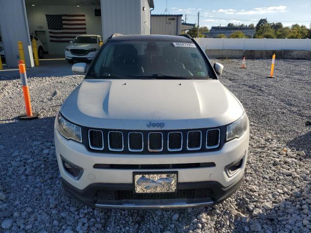 3C4NJDCB9JT246184 - 2018 JEEP COMPASS LIMITED WHITE photo 5