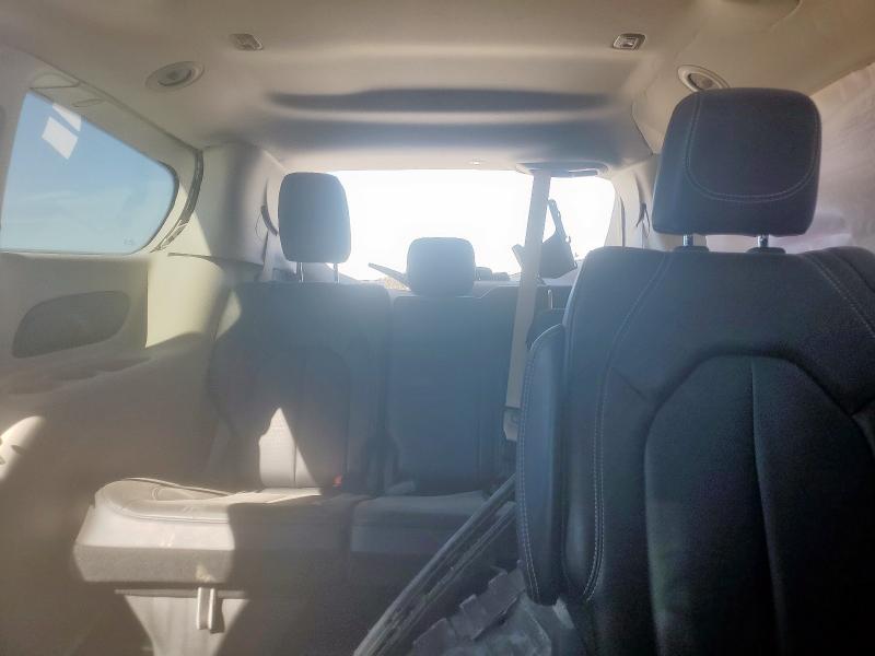 2C4RC3BG1PR565917 - 2023 CHRYSLER PACIFICA TOURING L Srebrny zdjęcie 10