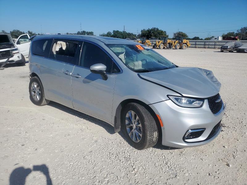 2C4RC3BG1PR565917 - 2023 CHRYSLER PACIFICA TOURING L Srebrny zdjęcie 4