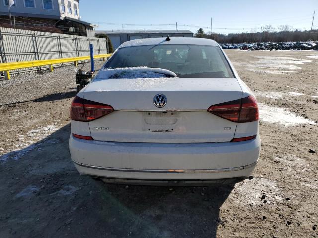 1VWDT7A3XHC044895 - 2017 VOLKSWAGEN PASSAT R-LINE თეთრი ფოტო 6