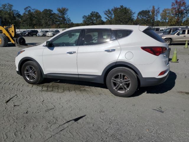 5NMZT3LB9JH086276 - 2018 HYUNDAI SANTA FE S Biały zdjęcie 2