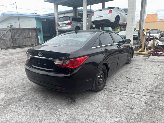 5NPEB4AC6DH594408 - 2013 HYUNDAI SONATA GLS შავი ფოტო 4