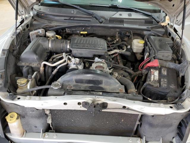 1D7HW48N85S306003 - 2005 DODGE DAKOTA QUAD SLT Gümüş foto 11