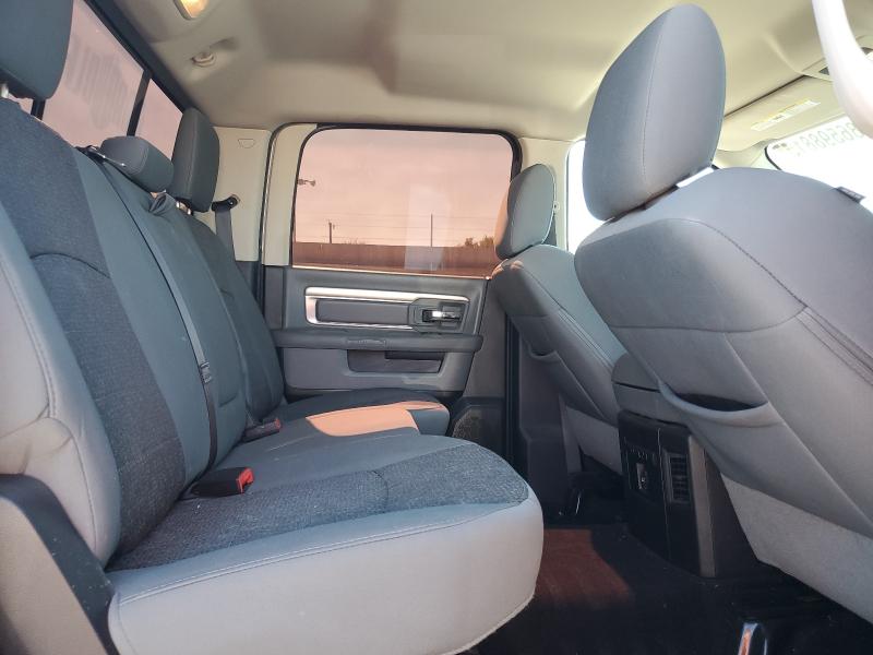 1C6RR6LT2FS663595 - 2015 RAM 1500 SLT Білий фото 10