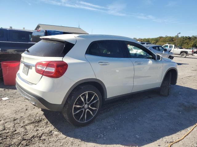 WDCTG4EB7GJ246424 - 2016 MERCEDES-BENZ GLA 250 Blanco foto 3