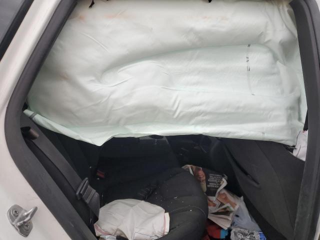 1C3CDFBA8DD343071 - 2013 DODGE DART SXT WHITE photo 10