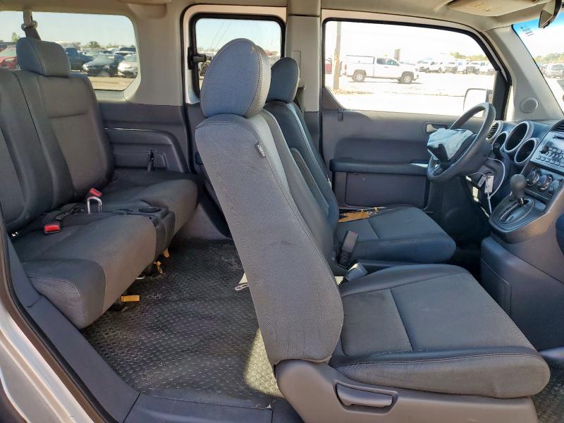 5J6YH28636L022804 - 2006 HONDA ELEMENT EX 银色 照片 10