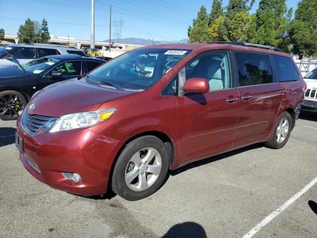 2011 TOYOTA SIENNA XLE, 