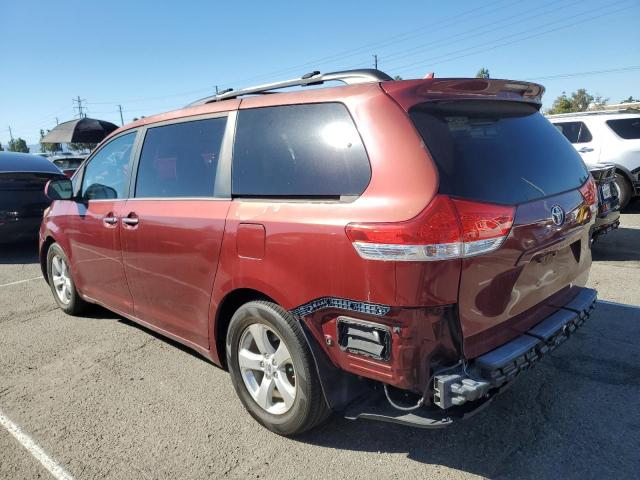 5TDYK3DC3BS063421 - 2011 TOYOTA SIENNA XLE BURGUNDY photo 2