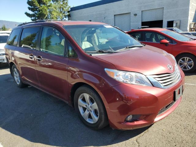5TDYK3DC3BS063421 - 2011 TOYOTA SIENNA XLE BURGUNDY photo 4