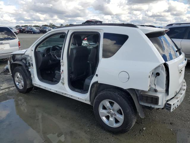 1C4NJCEB1GD542922 - 2016 JEEP COMPASS LATITUDE თეთრი ფოტო 2