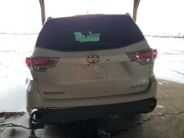 5TDJKRFH9GS318285 - 2016 TOYOTA HIGHLANDER XLE WHITE photo 6