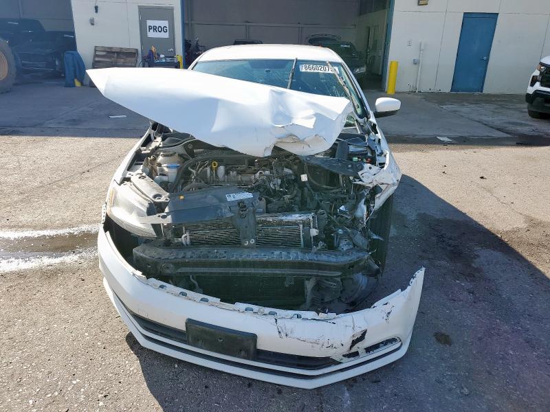 3VW2B7AJ8JM259639 - 2018 VOLKSWAGEN JETTA S WHITE photo 5