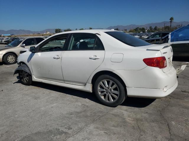 2T1BU4EE6AC455418 - 2010 TOYOTA COROLLA BASE WHITE photo 2
