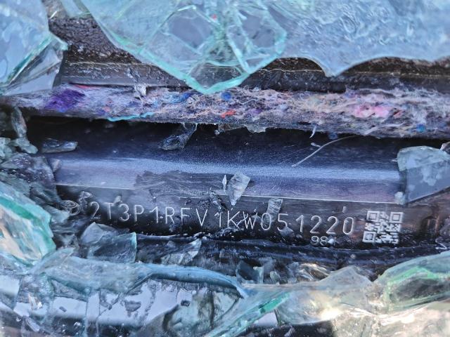 2T3P1RFV1KW051220 - 2019 TOYOTA RAV4 XLE GRAY photo 13