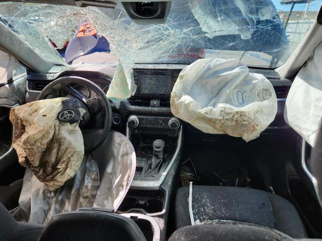 2T3P1RFV1KW051220 - 2019 TOYOTA RAV4 XLE GRAY photo 8