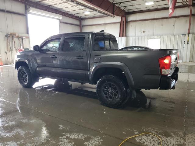 3TMCZ5AN4HM120421 - 2017 TOYOTA TACOMA DOUBLE CAB 灰色 照片 2