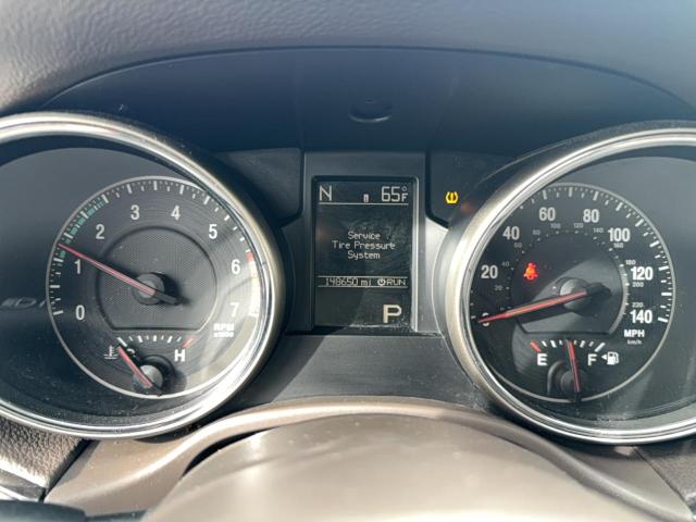 1J4RR4GT2BC557573 - 2011 JEEP GRAND CHER LAREDO Ոսկեգույն լուսանկար 8