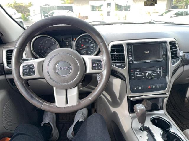 1J4RR4GT2BC557573 - 2011 JEEP GRAND CHER LAREDO Ոսկեգույն լուսանկար 9