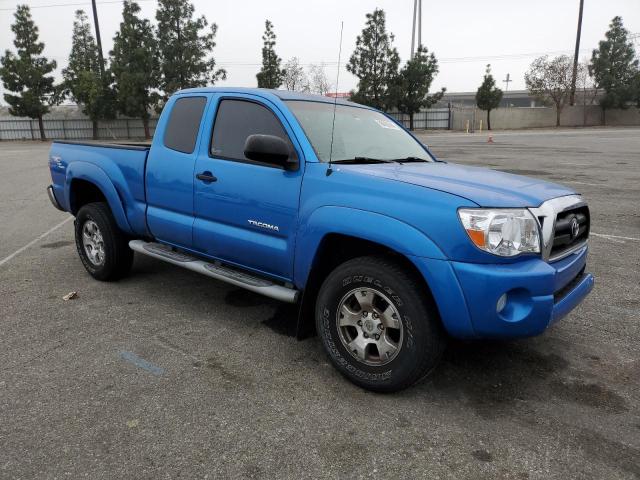 5TETU62N26Z313427 - 2006 TOYOTA TACOMA PRERUNNER ACCESS CAB BLUE photo 4