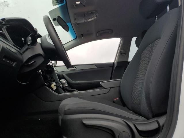 5NPE24AF8KH735597 - 2019 HYUNDAI SONATA SE 白色 照片 7