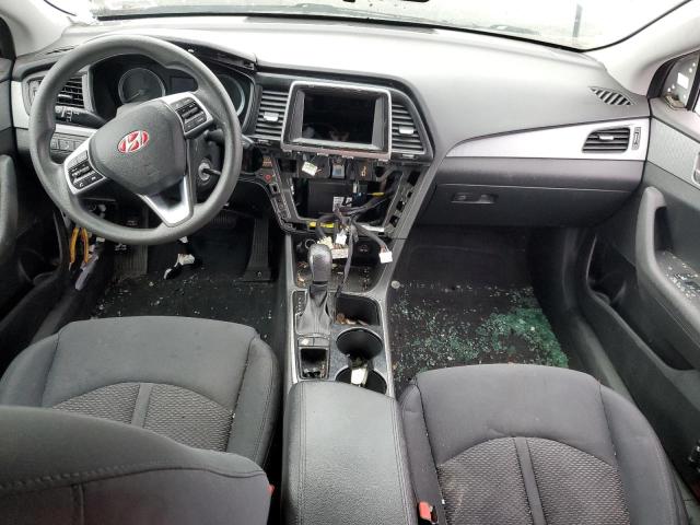 5NPE24AF8KH735597 - 2019 HYUNDAI SONATA SE 白色 照片 8