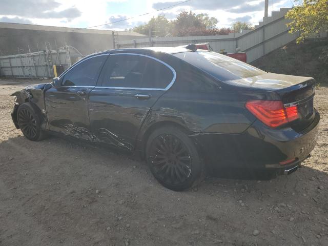 WBAKA8C5XCDS99728 - 2012 BMW 750 I შავი ფოტო 2