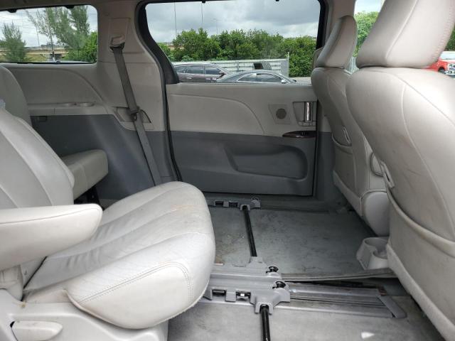 5TDYK3DC7DS389872 - 2013 TOYOTA SIENNA XLE BROWN photo 10