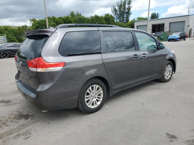 5TDYK3DC7DS389872 - 2013 TOYOTA SIENNA XLE BROWN photo 3