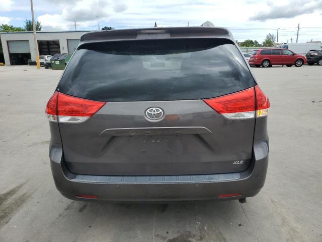 5TDYK3DC7DS389872 - 2013 TOYOTA SIENNA XLE BROWN photo 6