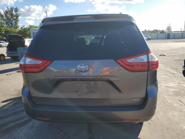 5TDYK3DC2GS748842 - 2016 TOYOTA SIENNA XLE GRAY photo 6