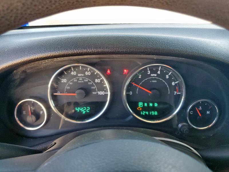 1C4BJWDG1DL652677 - 2013 JEEP WRANGLER U SPORT BLACK photo 9