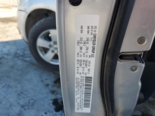 3C4PDCBG3CT143742 - 2012 DODGE JOURNEY SXT 银色 照片 13
