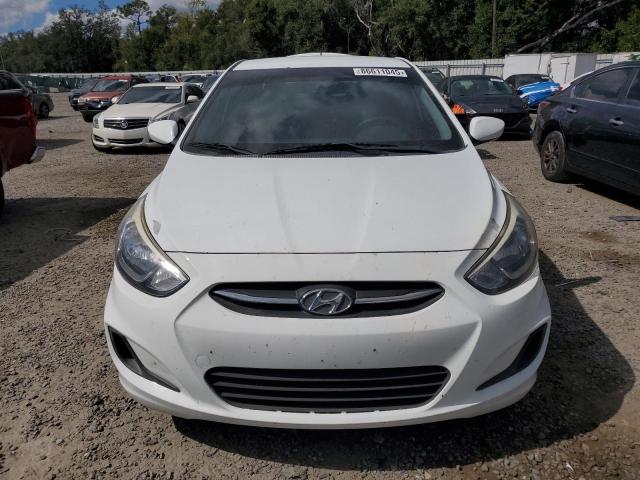 KMHCT4AE7FU921148 - 2015 HYUNDAI ACCENT GLS 白色 照片 5
