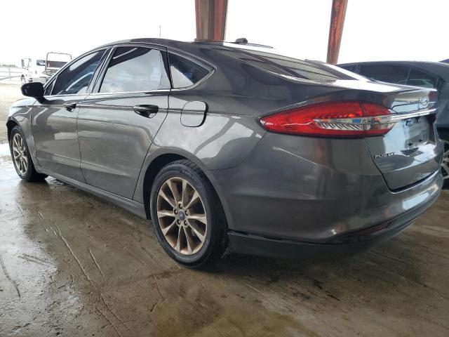 3FA6P0HD2HR154739 - 2017 FORD FUSION SE 灰色 照片 2
