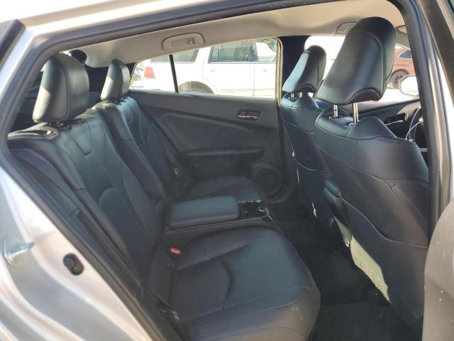 JTDKARFP8J3094501 - 2018 TOYOTA PRIUS PRIM 银色 照片 10