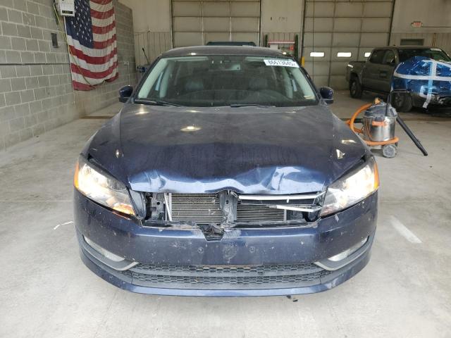 1VWCN7A31DC034076 - 2013 VOLKSWAGEN PASSAT SEL ლურჯი ფოტო 5