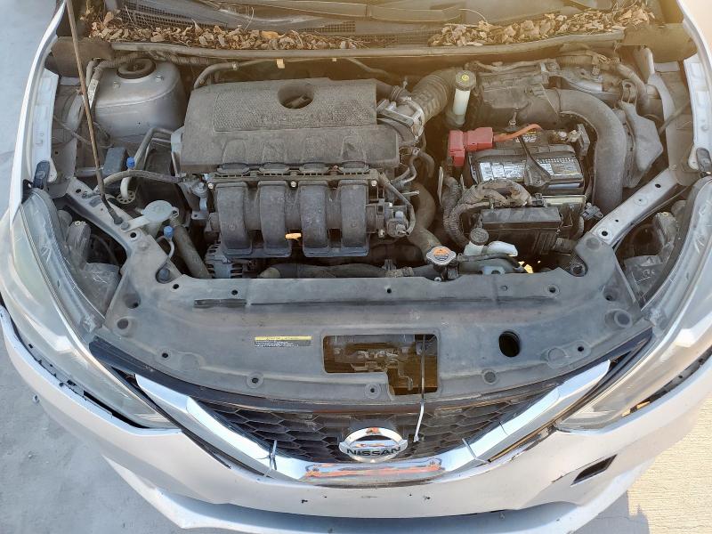 3N1AB7AP2JY241166 - 2018 NISSAN SENTRA S Күміс фото 11