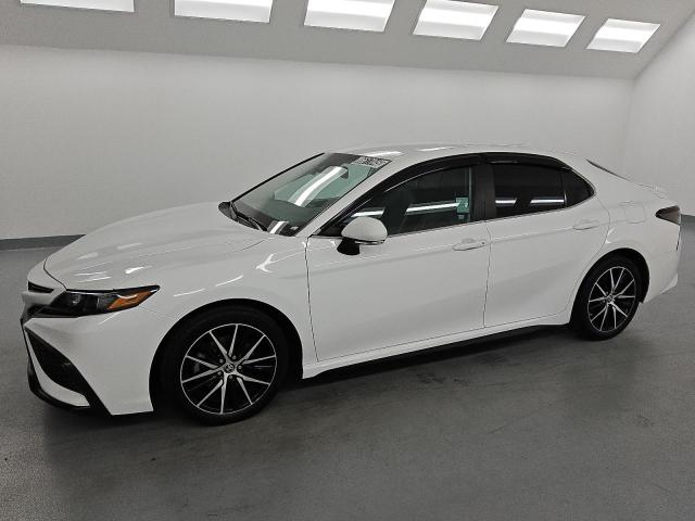 2022 TOYOTA CAMRY SE, 