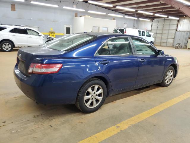 4T1BF3EK0BU632264 - 2011 TOYOTA CAMRY BASE BLUE photo 3