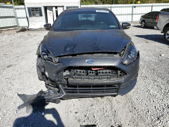 1FADP3L93JL221574 - 2018 FORD FOCUS ST رمادي صورة 5