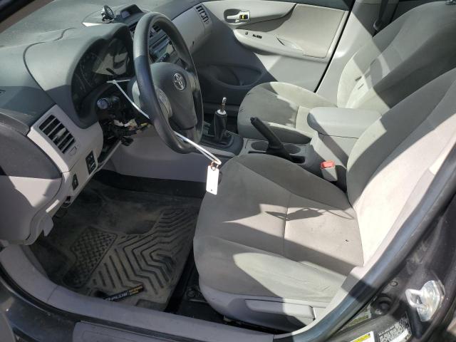 2T1BU4EE6CC890913 - 2012 TOYOTA COROLLA BASE رمادي صورة 7