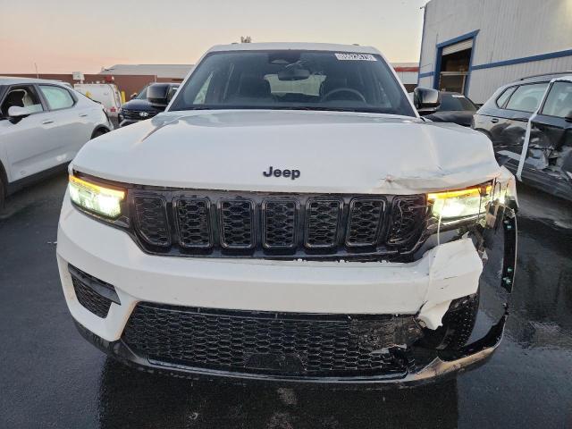 1C4RJGAG6R8546406 - 2024 JEEP GRAND CHEROKEE LAREDO WHITE photo 5