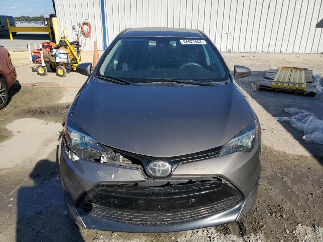 2T1BURHE5KC201810 - 2019 TOYOTA COROLLA L BROWN photo 5